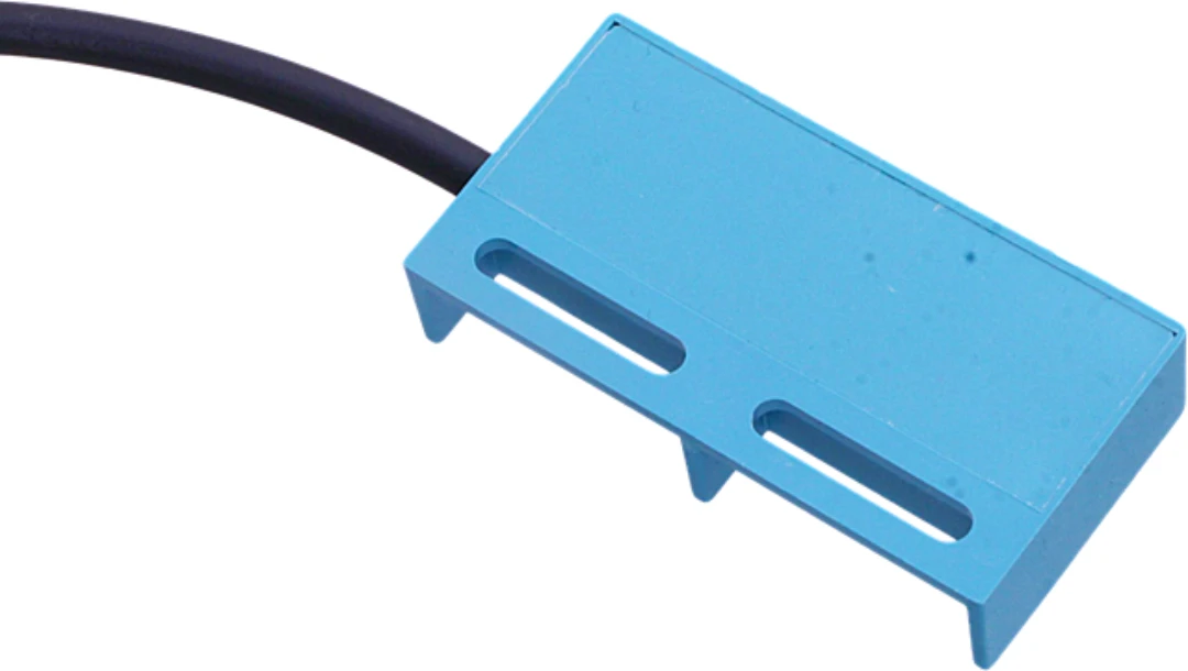 Magnetic switch ThyssenStahl 8055/38, bi-stable, 220V AC/DC, max 1A