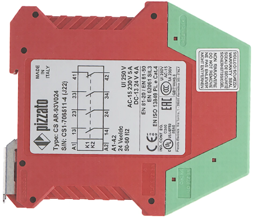 Safety relay ,Pizzato/IGV, CS AR-93V024, 4 channels, 24VDC